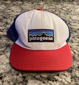 Patagonia Kids Trucker Hat Fitz Roy Logo Red White Blue Snapback STY66032 FA21