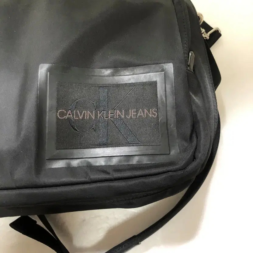 Calvin Klein Crossbody Bag for Men, Used, 42x32cm thumbnail 8