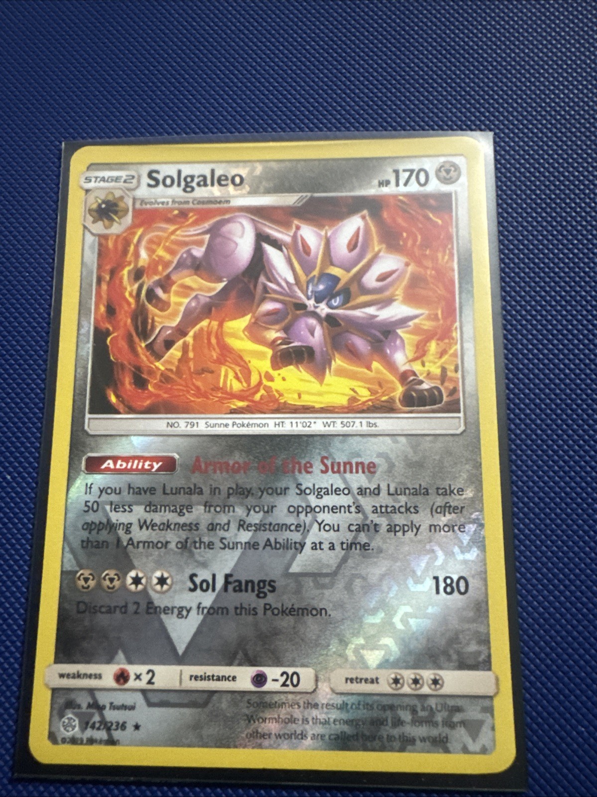 Solgaleo 142/236 Sm-Cosmic Eclipse Reverse Holo