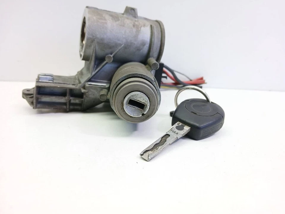 Volkswagen Sharan 1999 Diesel Ignition Lock P012106 UST118170 - Image 2 of 4