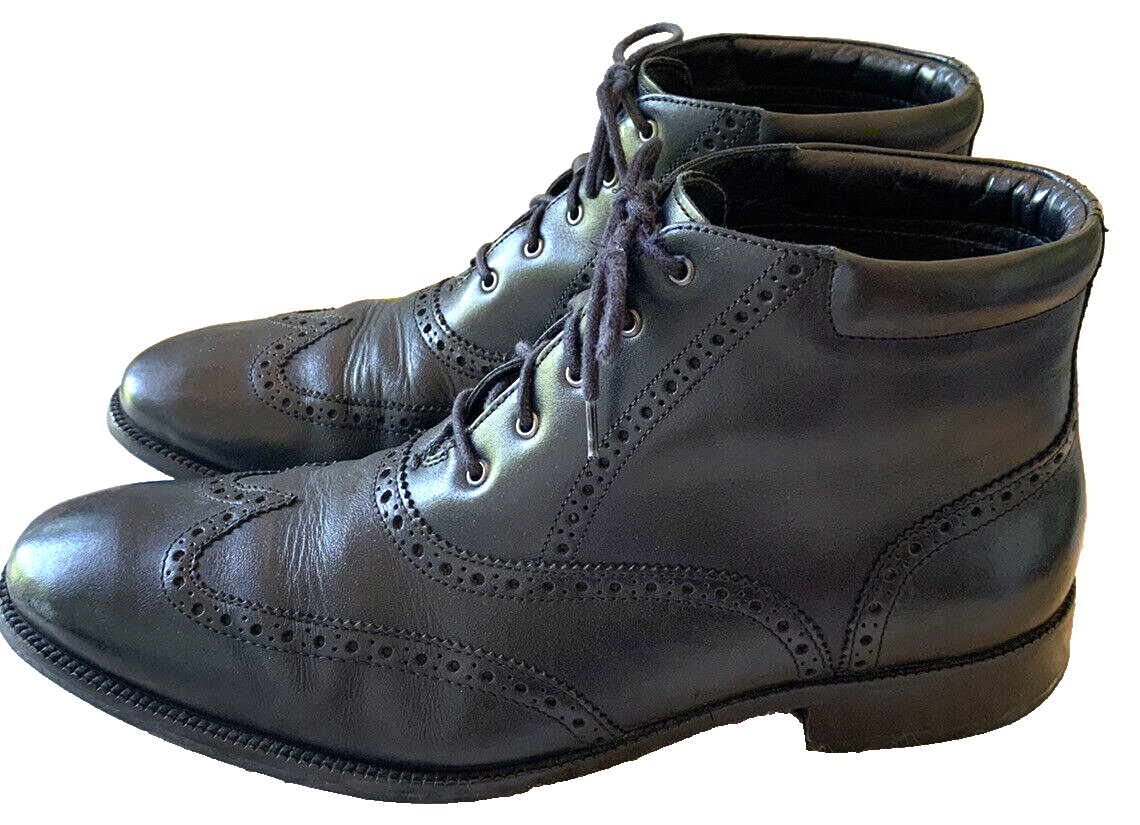 Cole Haan Men display picture 1