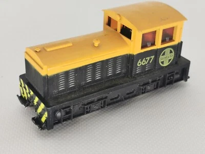 BACHMANN ÉCHELLE HO MOTRICE DE MANOEUVRE N°6677 DE LA SANTA-FÉ A RÉPARER +++ - Photo 1/4