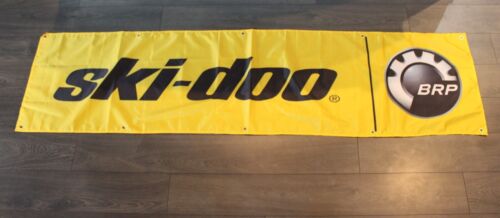 Ski Doo Banner Flagge groß 2x8 Fuß Bombardier Schneemobil Arktis Motorsport   - Bild 1 von 4