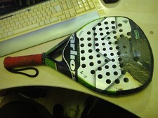 Pala Padel Varlion Cañon 2 mal estado para recambio España