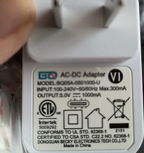 BQ05A-0501000-U 5V 1000mA Netzteiladapter Ladegerät Für Monitor Routers