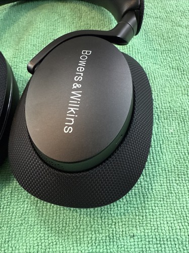 Bowers & Wilkins Px7 S2 Noise Cancelling Wireless Headphones - Black - Picture 7 of 14