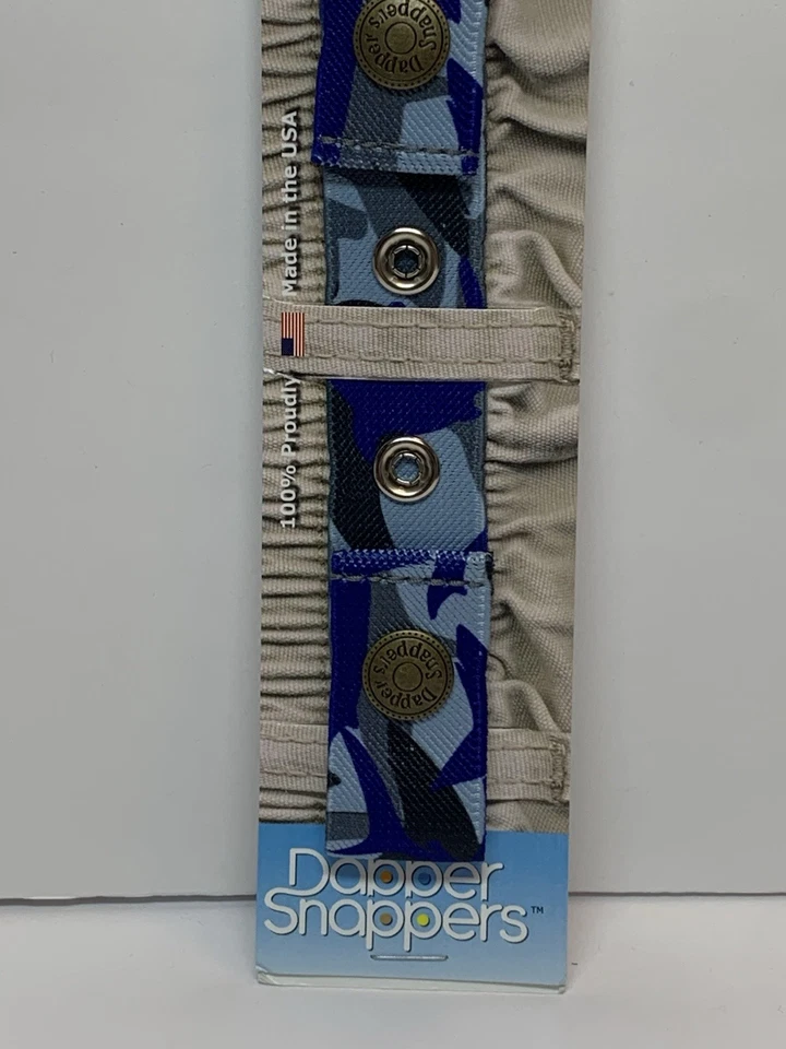 Clip de cinturón ajustable Dapper Snappers azul camuflaje niño pequeño (apreta los pantalones sueltos) Foto 4 de 4