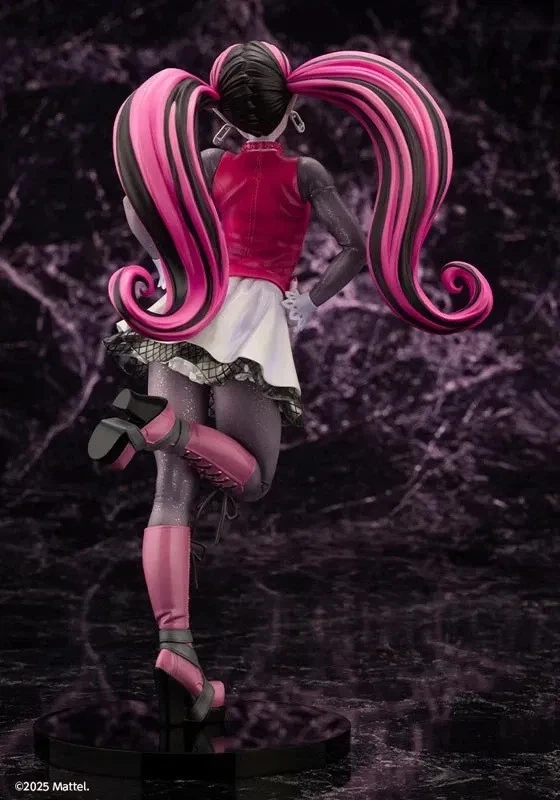Figura Completa PSL Kotobukiya MONSTER HIGH BISHOUJO Draculaura 1/7 PREORDEN Foto 2 de 4