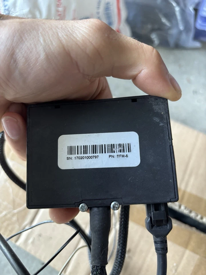 Controlador de combustible Yamaha R6/R1 Dynojet SFM-5 2009-14/2006-20 Foto 2 de 3