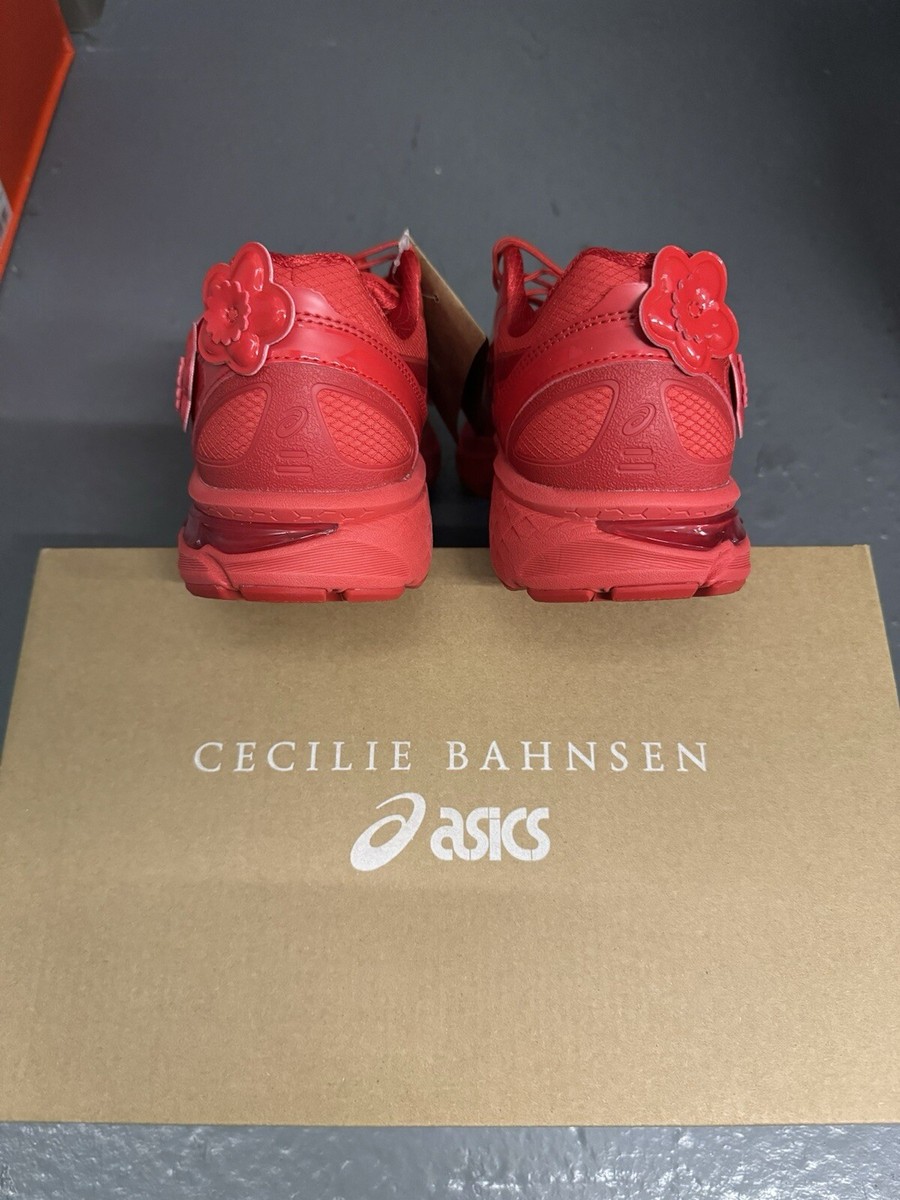 Asics x Cecilie Bahnsen Gel-Terrain Red Size 8 Women's Brand Asics x Cecilie Bahnsen Gel-Terrain Red Size 8 Women's Brand