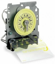 Swimming Pool Pump Timer Intermatic T104M 208-277 240 Volt  Mechanism 24hr clock