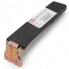 1 PC Accelerator Pedal Pad For Isuzu NPR NKR 120HP Truck 1995  99 - 2005