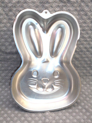 Vintage 1992 Wilton Cake Pan Easter Bunny Rabbit Head Aluminum Metal