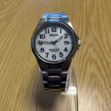 REGUNO CITIZEN E111-S073014 Solar Watch