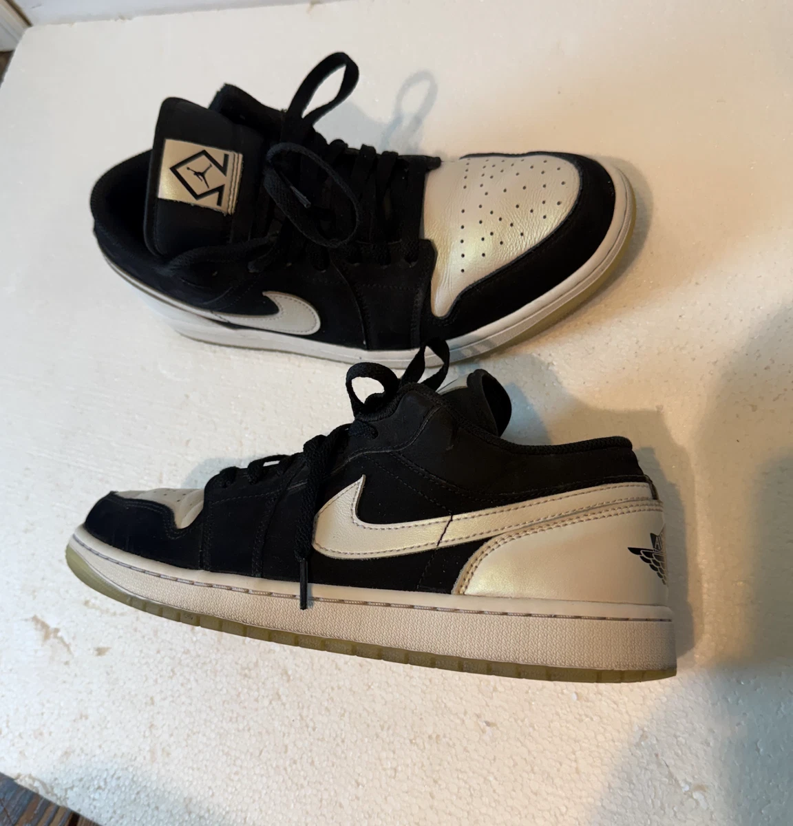 Air Jordan 1 Low SE Diamond Shorts Size 11 *Tried On Nike Air Jordan 1 Low SE Diamond Shorts Black White Size 9  main image 3
