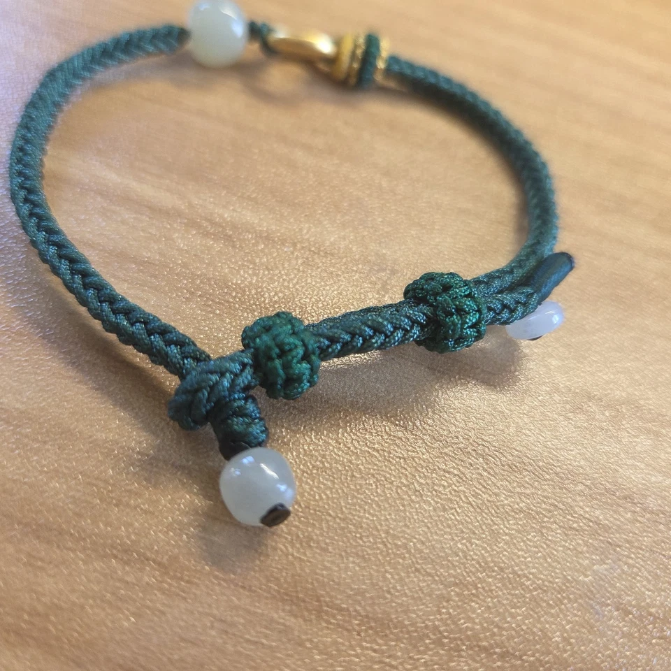 24K Gold 999 Gold Nephrite & Chalcedony Bead Cord Bracelet - Image 4 of 4