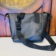 Reebok Womens Black Crossbody Sport Bag Adjus...