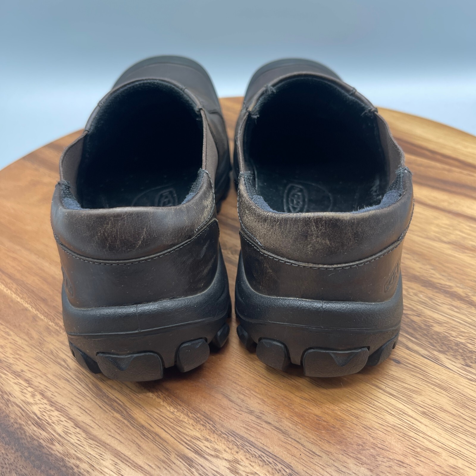 Mocassini Keen Austin da uomo taglia 7 in pelle marrone scarpe casual mules slip on