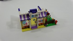 Lego Friends Heartlake Puppy Daycare - #41124 - Looks Complete