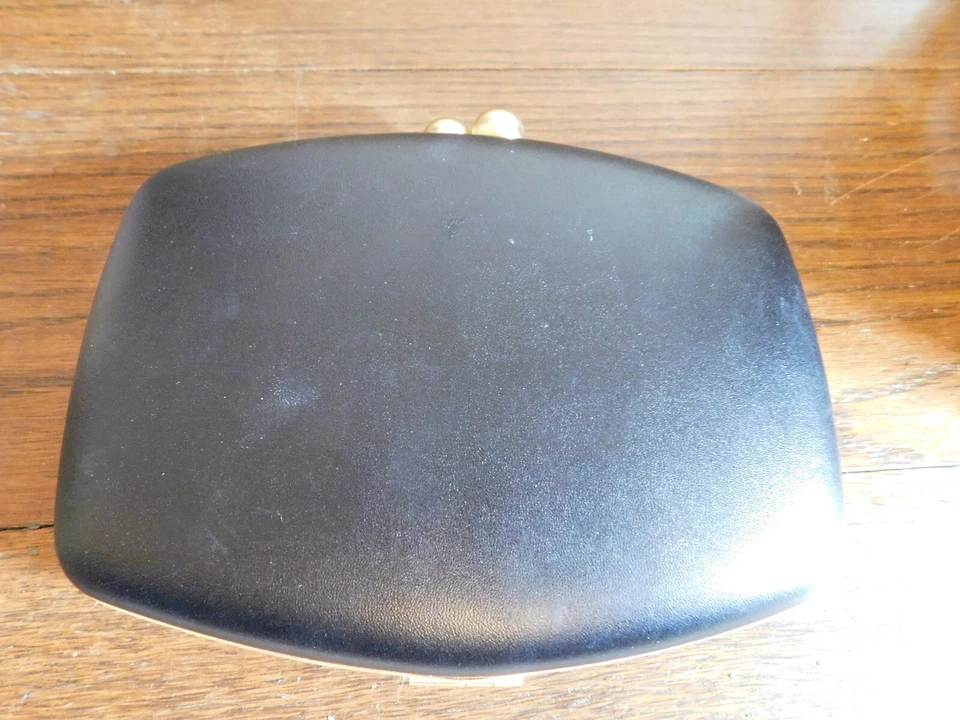 Lindo Estuche de Sombra de Ojos Sephora Minnie Mouse Bloqueo de Beso Edición Limitada con Dije Lunares Foto 3 de 4