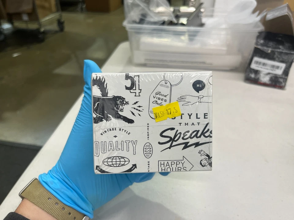 GENUINE Fossil Gen 5E 44mm Black Case Silicone Band Smartwatch FTW4047V SEALED  - Image 2 of 4