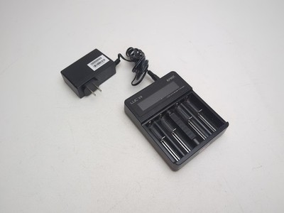 EFEST LUC V4 LCD UNIVERSAL 4 CHANNEL CHARGER