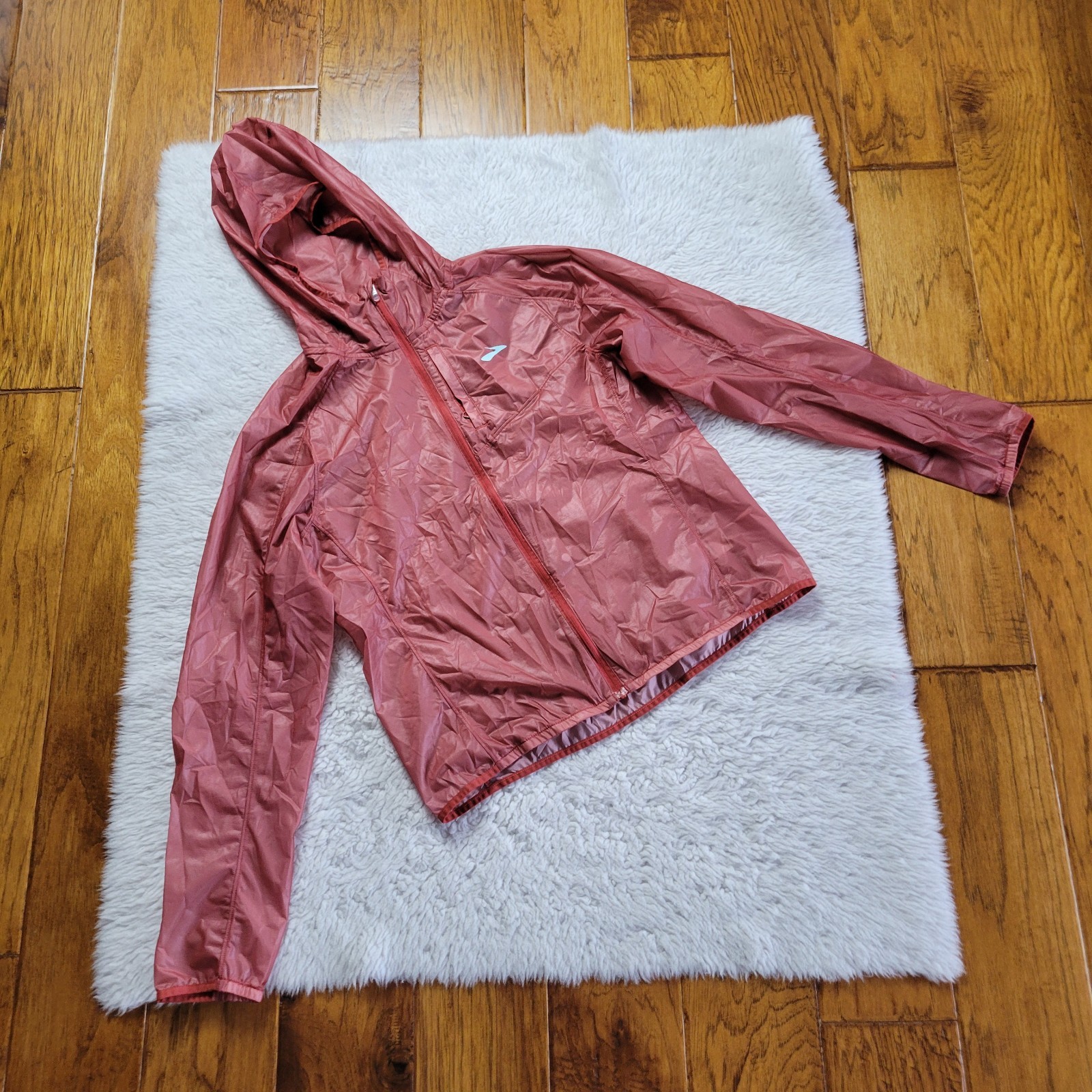 Brooks All Altitude Lightweight Packable Rain Jac… - image 2