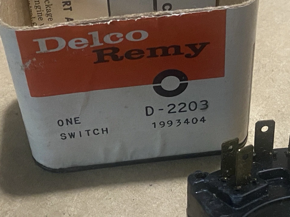 Interruptor de backup de segurança neutro GM 1993404 -- 1967 1968 Caprice Impala com Auto Trans - Imagem 2 de 4