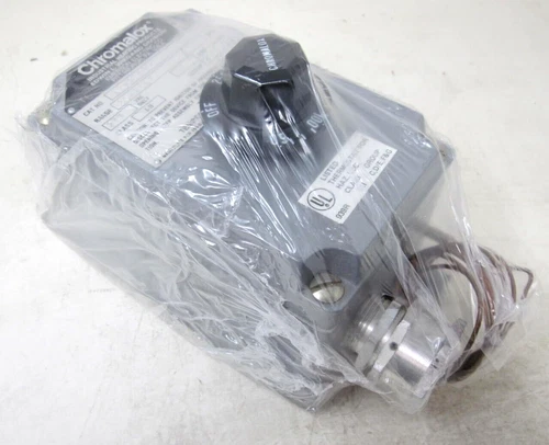 CHROMALOX   AR-214EP    NON-INDICATING TEMPERATURE CONTROL