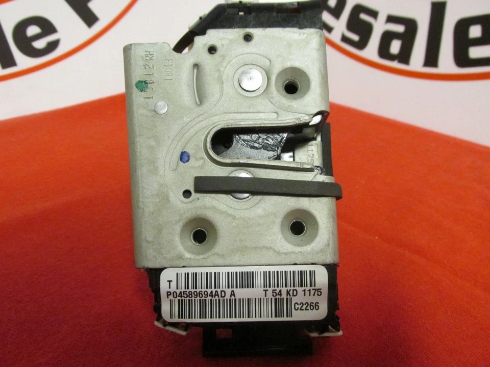 Pestillo y actuador de puerta de pasajero delantero derecho Dodge Chrysler NUEVO OEM MOPAR Foto 4 de 4