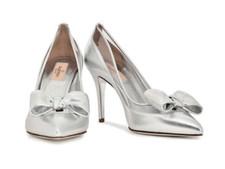 Brand New Valentino Garavani women sz 37 'Dollybow' silver Metallic Pump