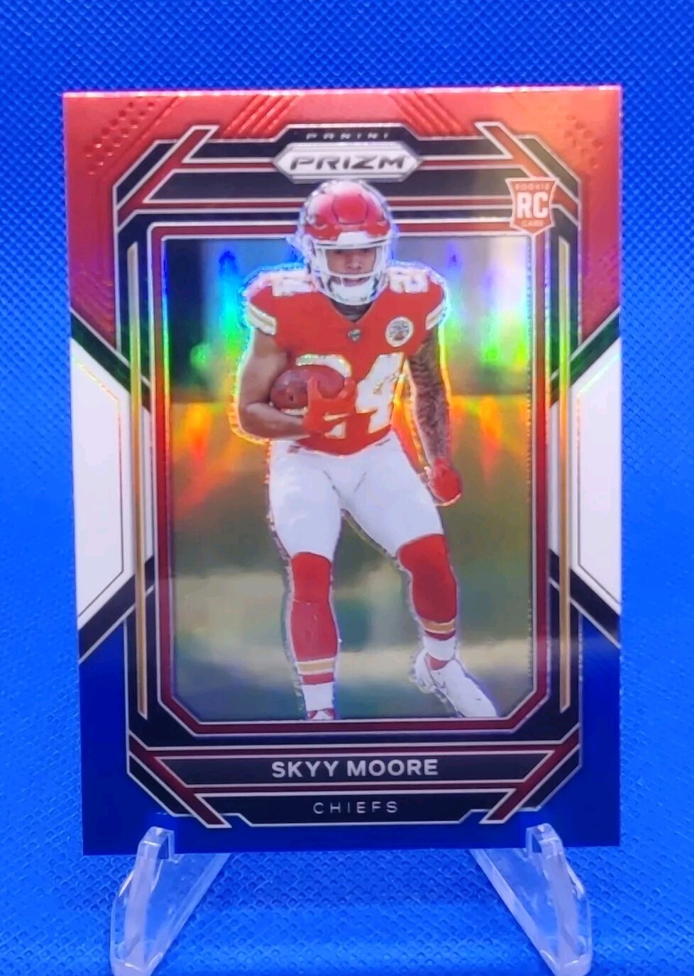 🔵 2022 Panini Prizm Football SKYY MOORE Red White Blue Prizm RC #331 Chiefs