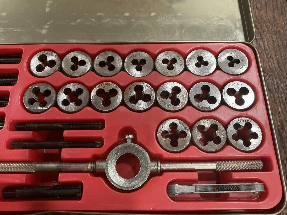 Vtg Sir Lawerence 40 PIECE TAP & DIE SET Japan In The