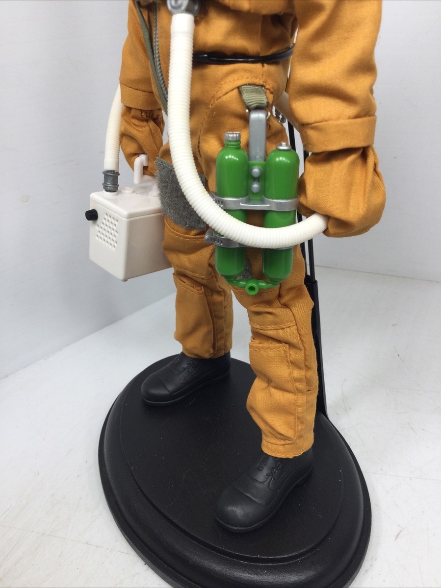 G.I. Joe シャトル宇宙飛行士 フィギュア Amazon.co.jp: Shuttle Astronaut GI Joe Commemorative Limited
