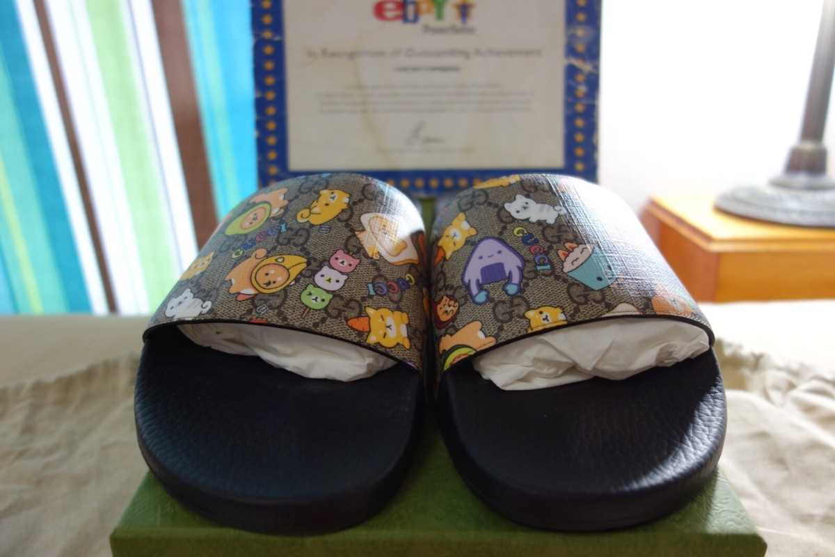★送料込★GUCCI Kawaii Pikarar ラバースライドサンダル Gucci x PikaRar Kawaii Sandal GG Sup Mix Animal 60 737519
