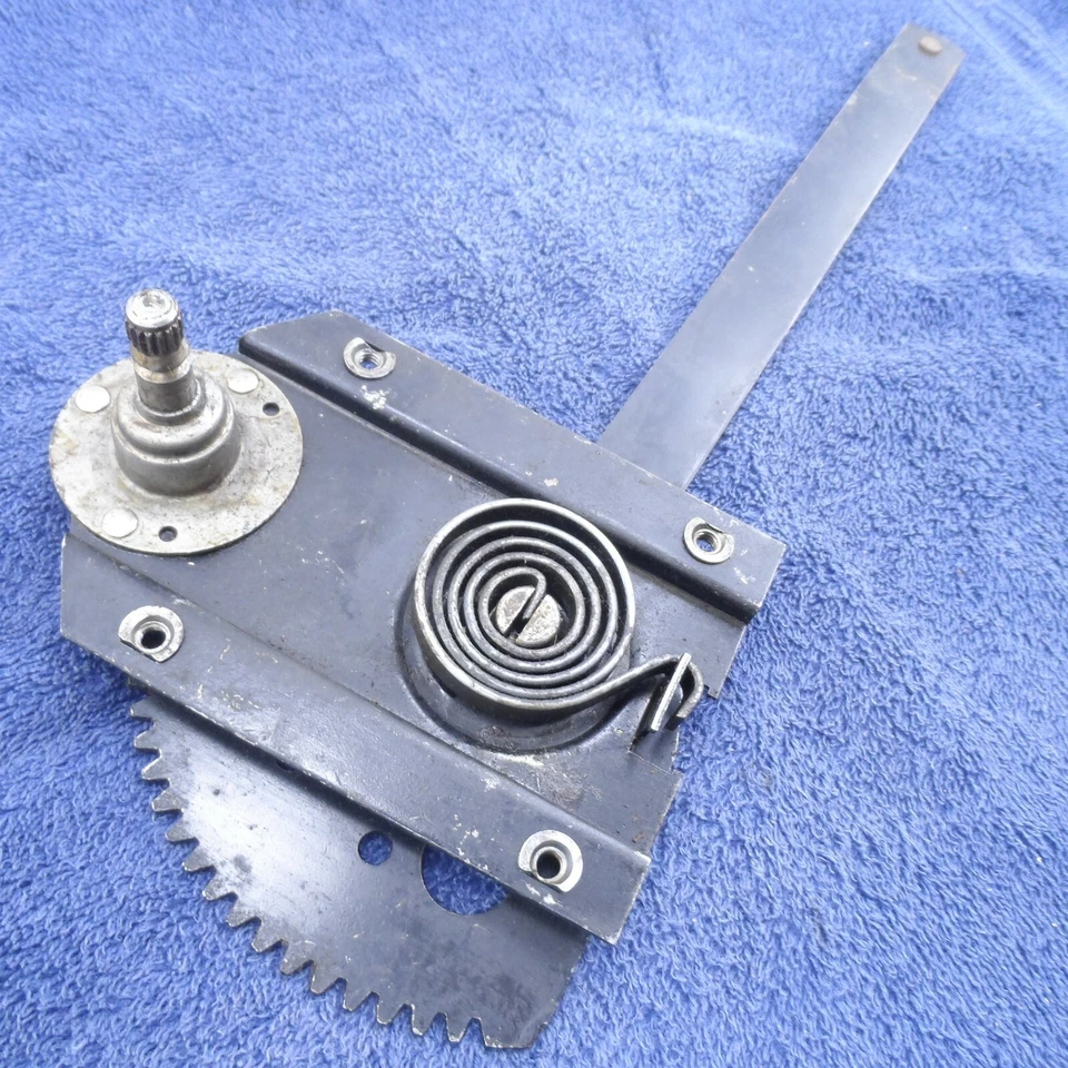 Window Regulator 1937-1938 Buick Special 41 47 Century 61 67 Sedan Right 4074619 - Image 2 of 4