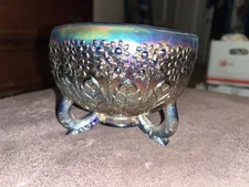 Antique Fenton Fenton’s Flowers Blue Carnival Glass Rose Bowl – Smooth Edge!