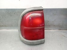Feu arrière Nissan TERRANO