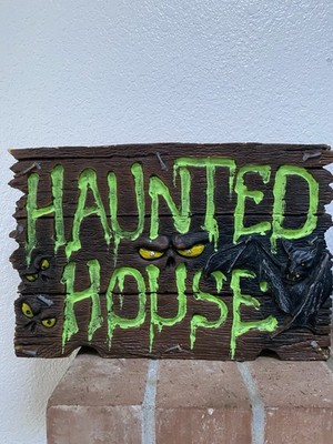 1998 Take One Haunted House Halloween Thunder Scary Sound Jump Scare Wall Decor