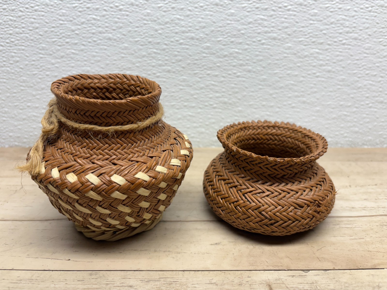 Vtg Set Of 2 Tarahumara Pine Needles Basket Handmade IN USA