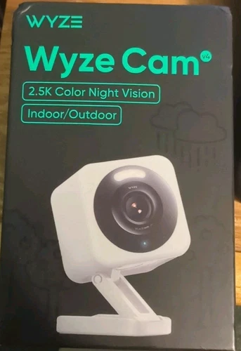 Wyze Cam Indoor/Outdoor 2.5K Color Night Vision w/ Spotlight Security Camera 