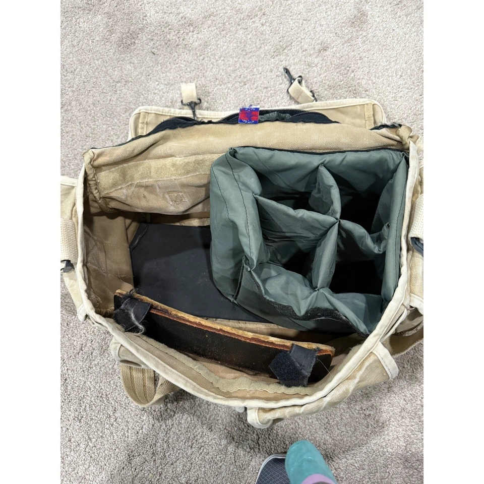 Bolso Mensajero de Hombro para Cámara Domke Hecho en EE. UU. Foto Periodista Beige Foto 4 de 4