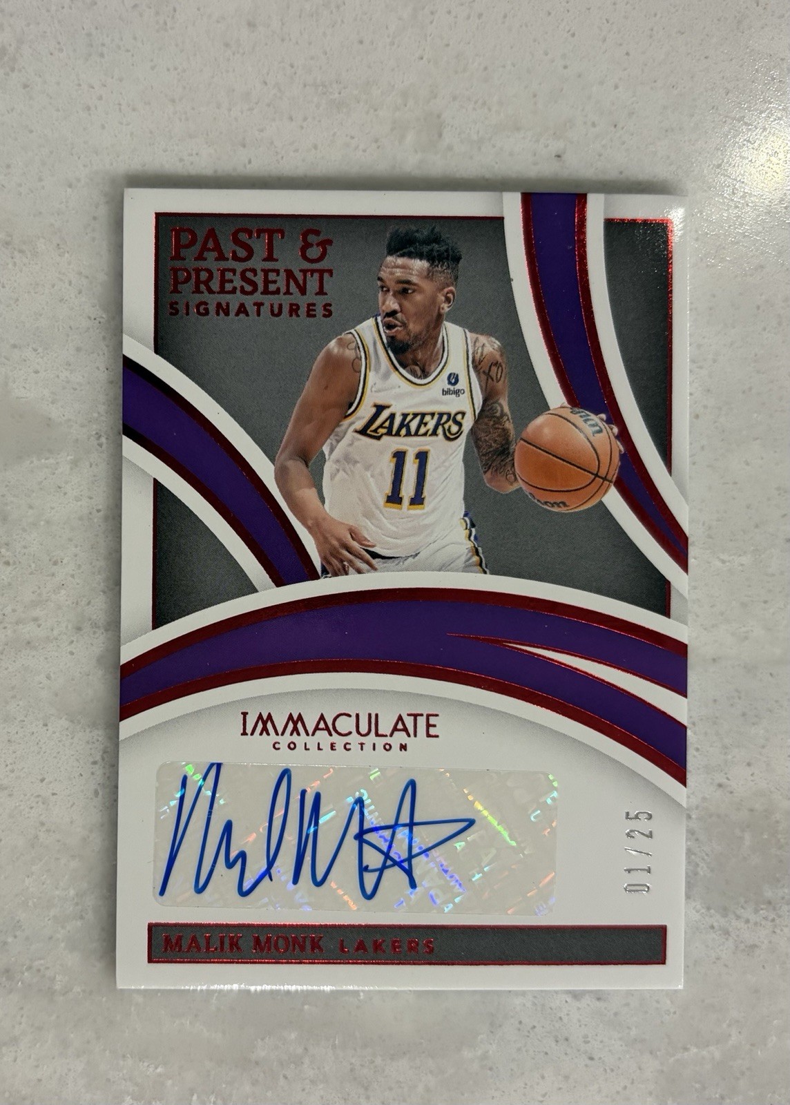 2021-22 Panini Immaculate Malik Monk Past And Present Red Auto /25 (01/25) view 1