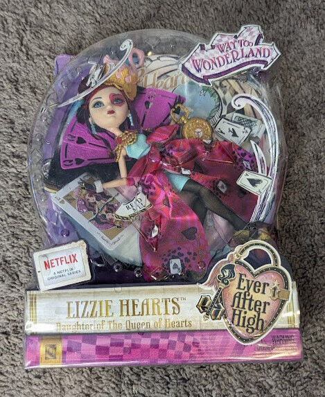 Boneca Lizzie Hearts - Ever After High Original 