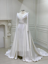 Elegant Muslim Wedding Dresses High Neck Long Sleeves Satin A Line Bridal Gowns