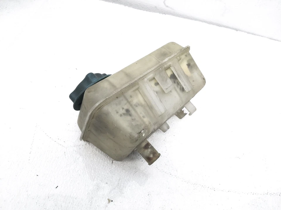 Tanque reservatório garrafa líquido refrigerante radiador Volvo 940 1992-1995 9122997 - Imagem 2 de 4