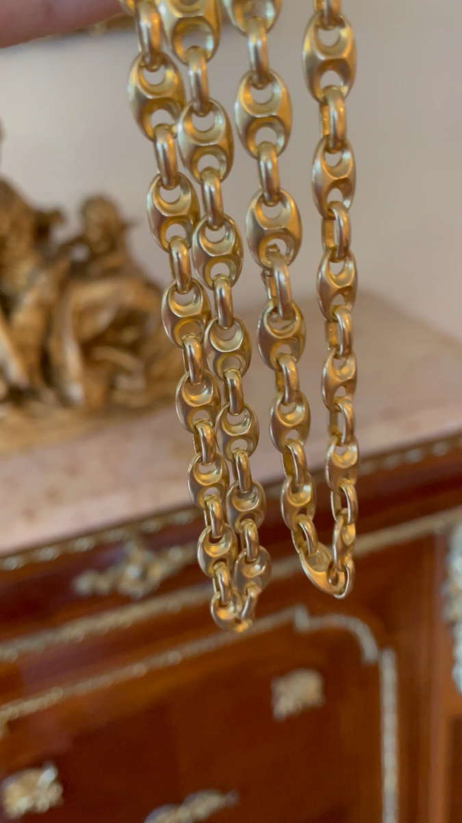 Rare Vintage Van Cleef & Arpels 18K Yellow Gold Mariner Link Chain