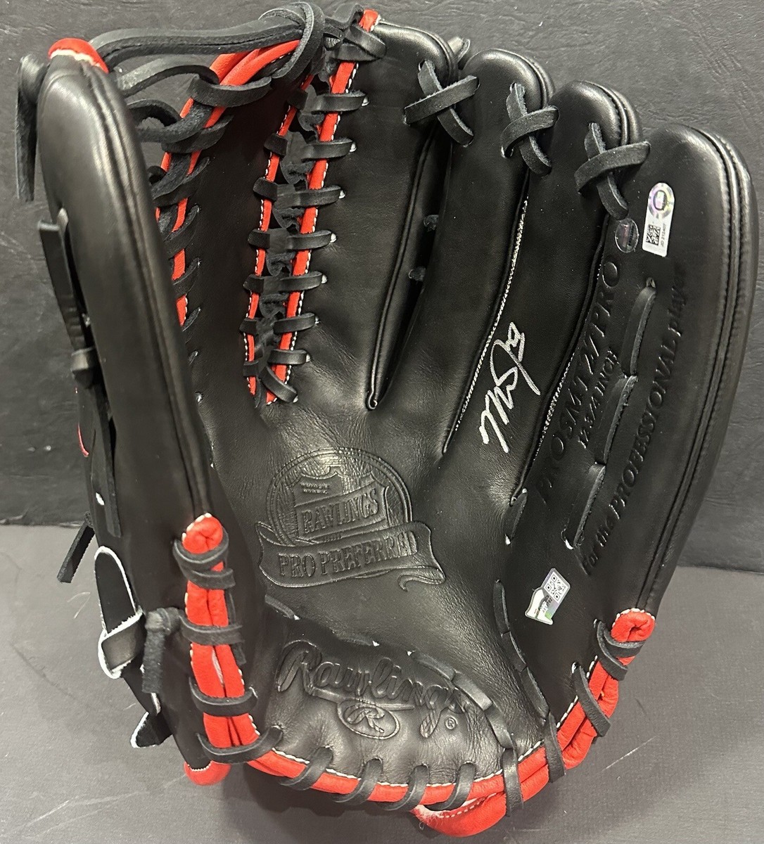 Mike Trout Signed Game Model Rawlings Camo Fielding Glove Auto