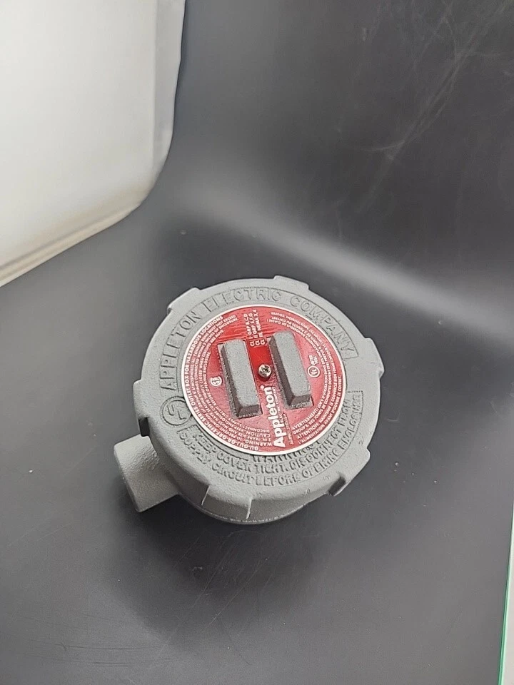 Appleton Electric GULB75 corpo de saída de conduíte ferro lb 1/2" à prova de explosão📦 - Imagem 3 de 4