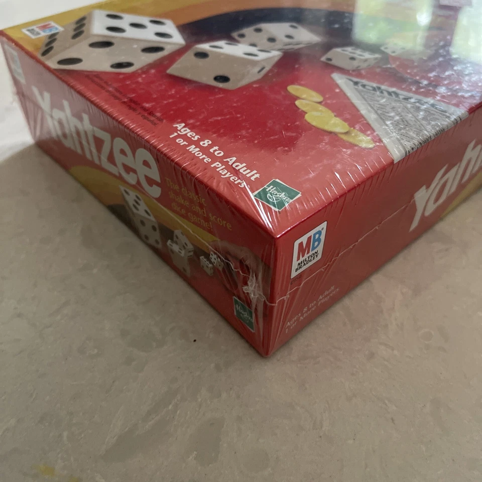 Brand New Yahtzee Game 1998 Milton Bradley Hasbro Dice Game Factory Sealed - Image 2 of 3
